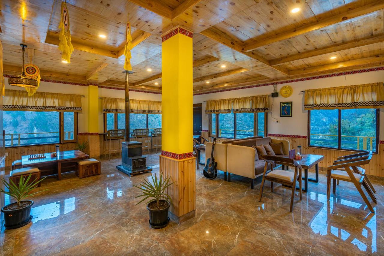 The Hosteller Tirthan Valley Gushaini Bagian luar foto