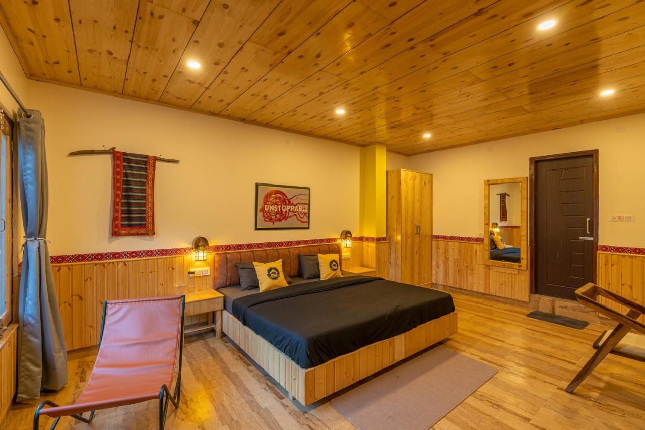 The Hosteller Tirthan Valley Gushaini Bagian luar foto
