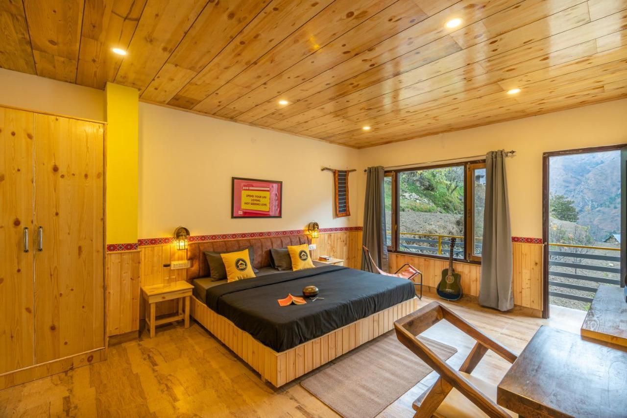 The Hosteller Tirthan Valley Gushaini Bagian luar foto