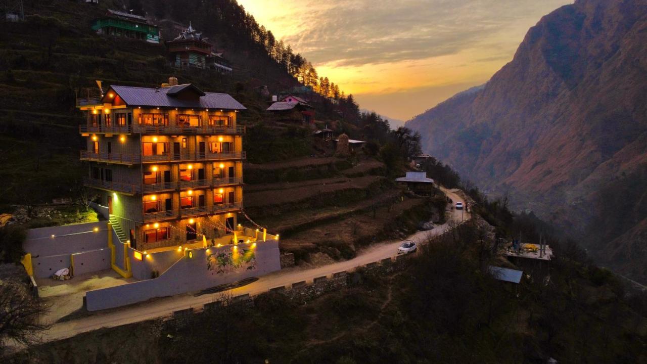 The Hosteller Tirthan Valley Gushaini Bagian luar foto