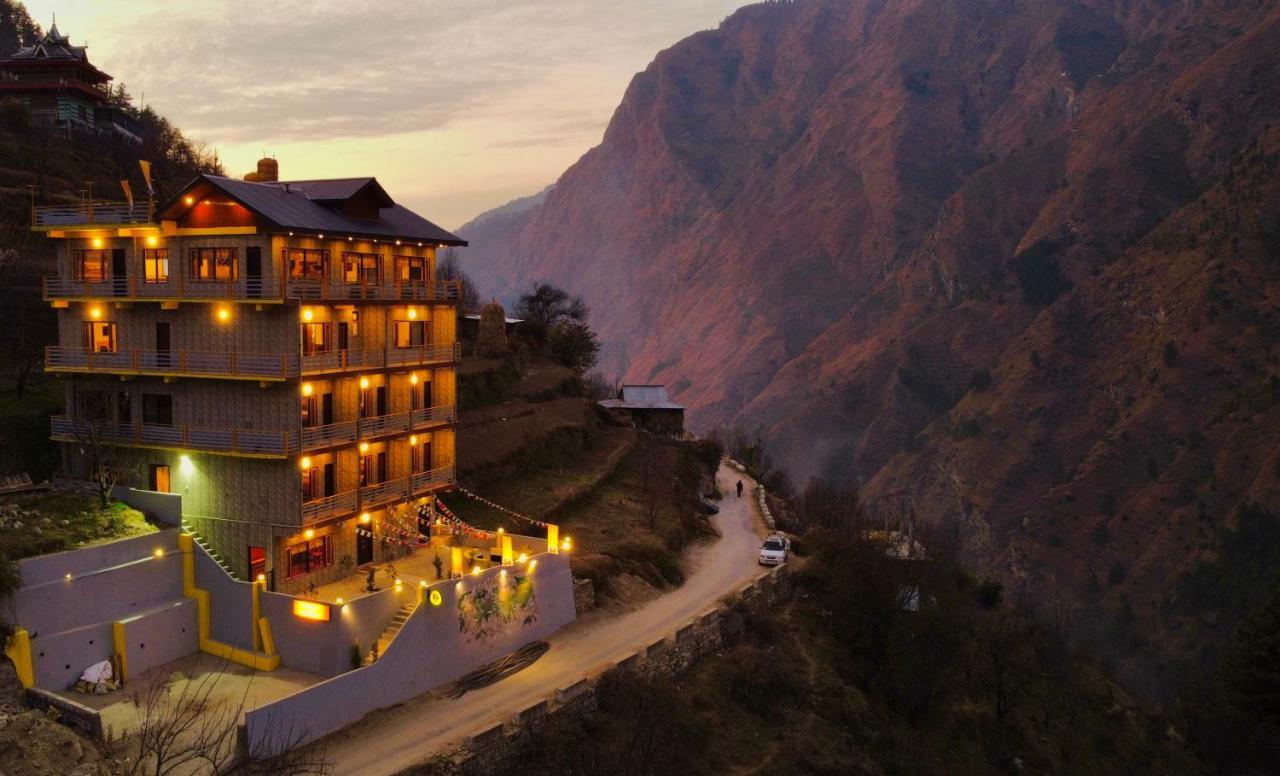 The Hosteller Tirthan Valley Gushaini Bagian luar foto